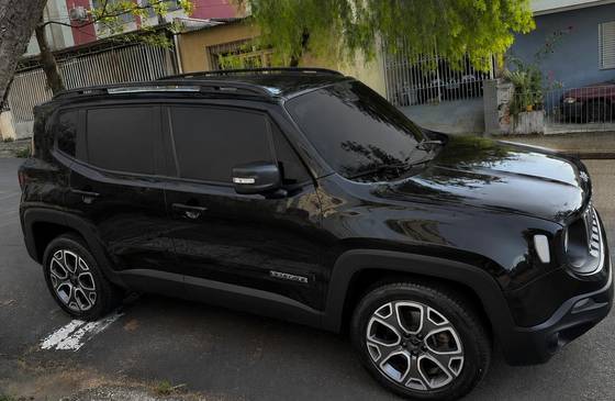 JEEP RENEGADE 2.0 16V TURBO DIESEL LONGITUDE 4P 4X4 AUTOMÁTICO JEEP RENEGADE 2.0 16V TURBO DIESEL LONGITUDE 4P 4X4 AUTOMÁTICO
